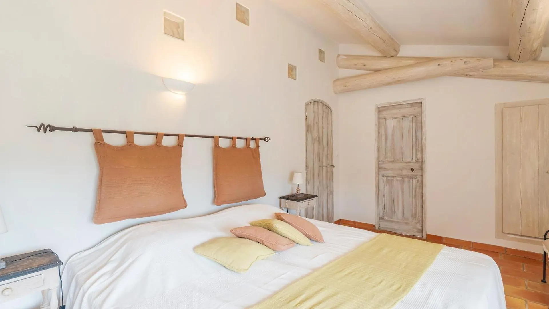 Holiday home La Buisse - Grand Gite Simiane-la-Rotonde France